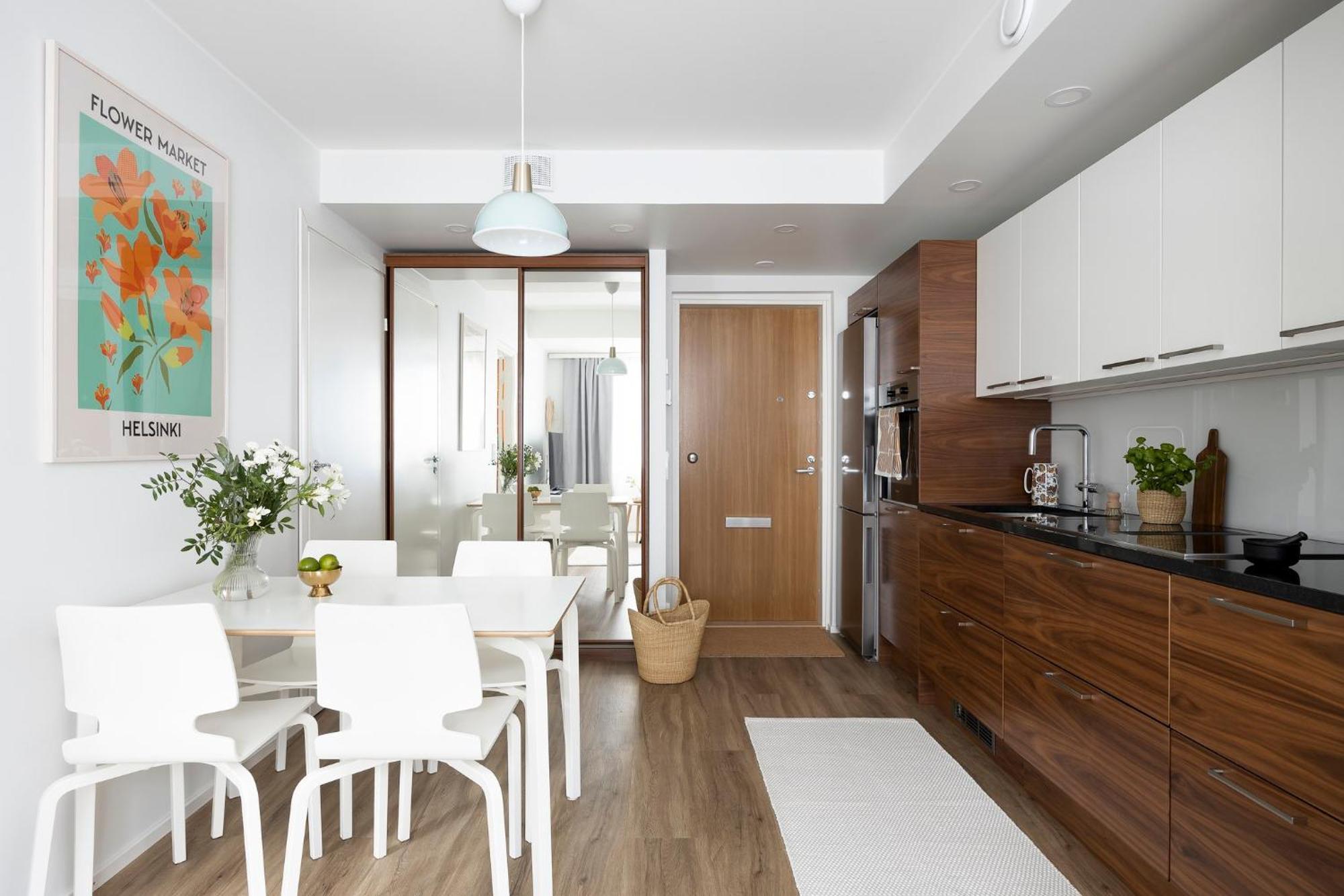 Stylish Flat In Trendy Kallio Helsinki Extérieur photo